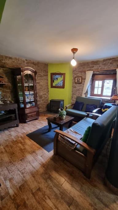 Casa Rural Maria De Isidro Caboalles de Arriba Екстер'єр фото